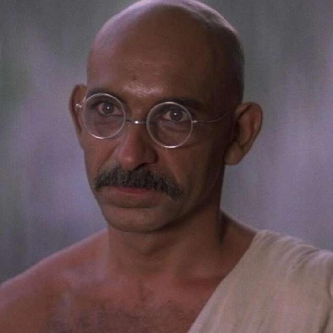 Inspirado em Gandhi: Os Heróis Pacifistas que Marcaram o Mundo dos Animes